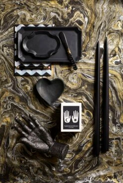 Carved Black Horn Spreader -Home Decoration Sales Shop Jayson Holiday 21 16077 2732a2d9 77b6 4fc3 b462 e2381e19a8eb