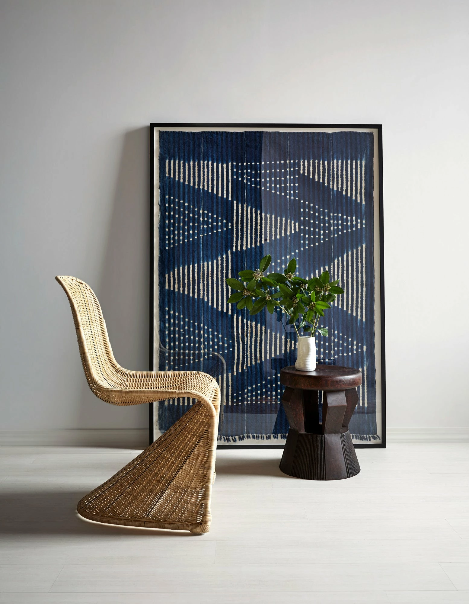 White Form Collection 4 White Form Collection - Image 2